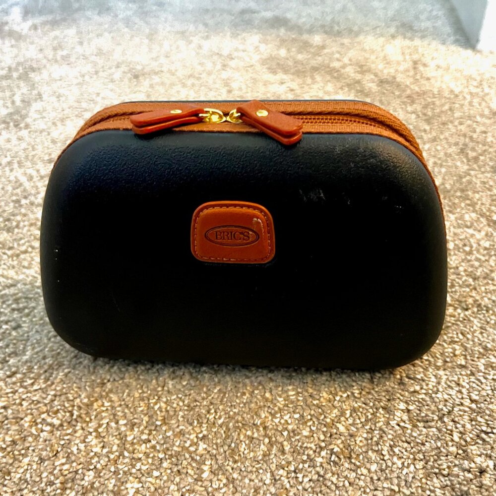 Eric's Travel Men's / Women's Toiletry Box - Brown and Black